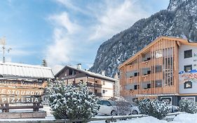 Kamerloy Apartments D